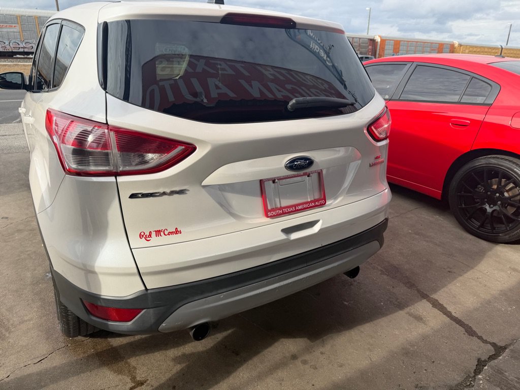 Used 2013 Ford Escape SE FWD image 9