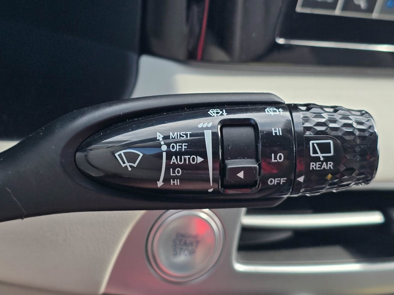 Used 2024 Hyundai Palisade Limited FWD image 22