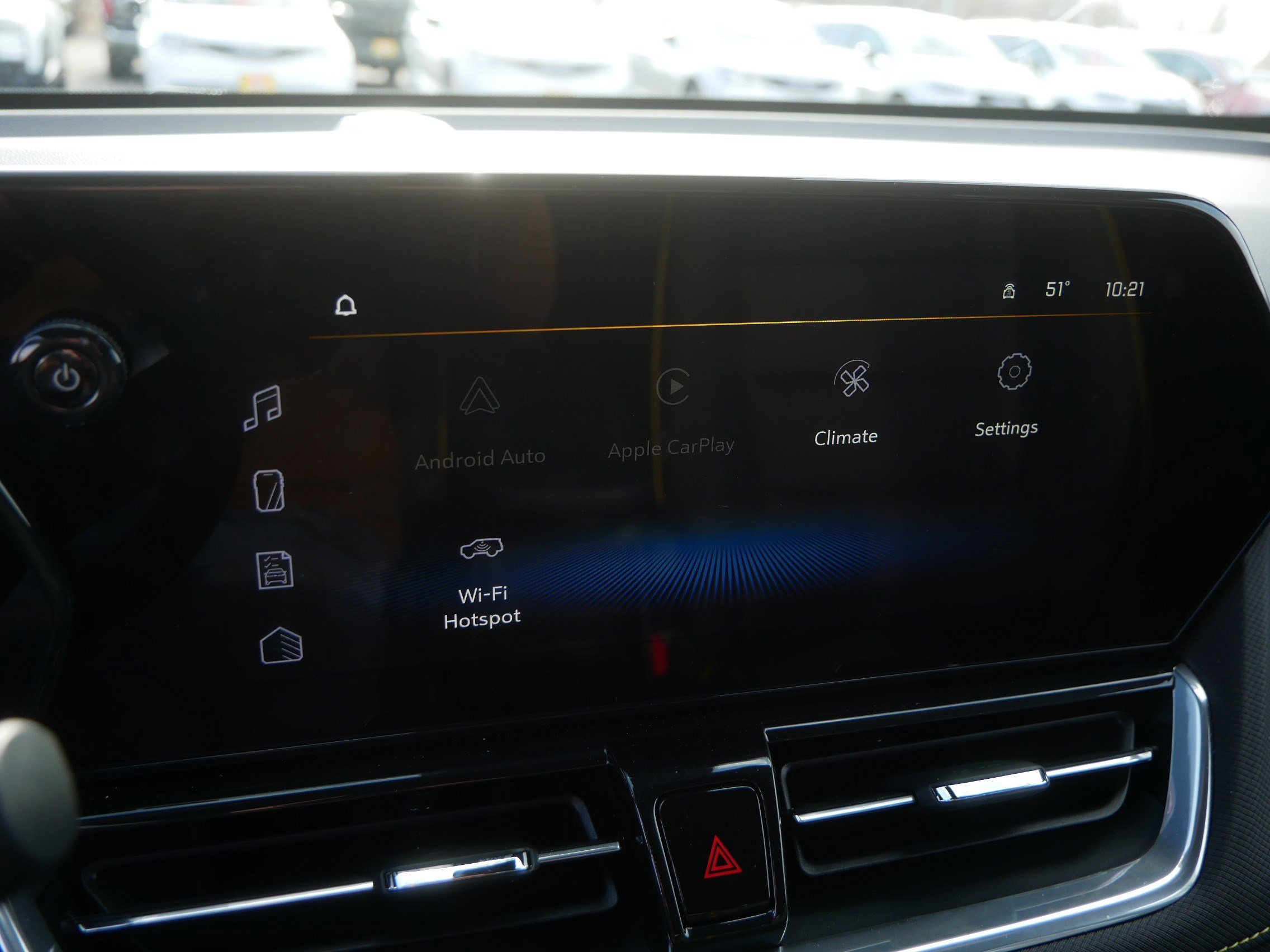 Used 2024 Chevrolet TrailBlazer ACTIV w/ Convenience Package image 32