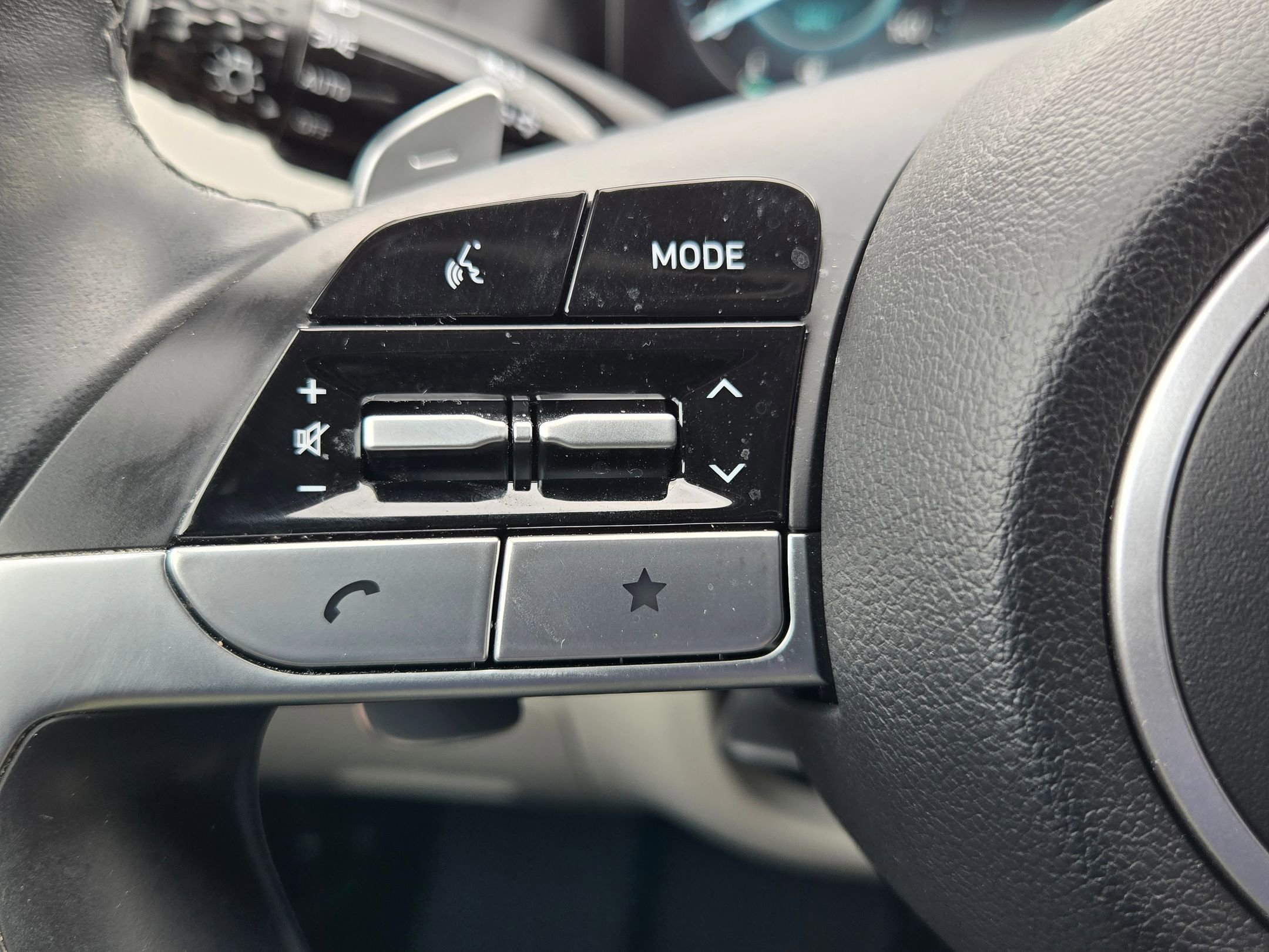 Used 2022 Hyundai Tucson Limited image 28