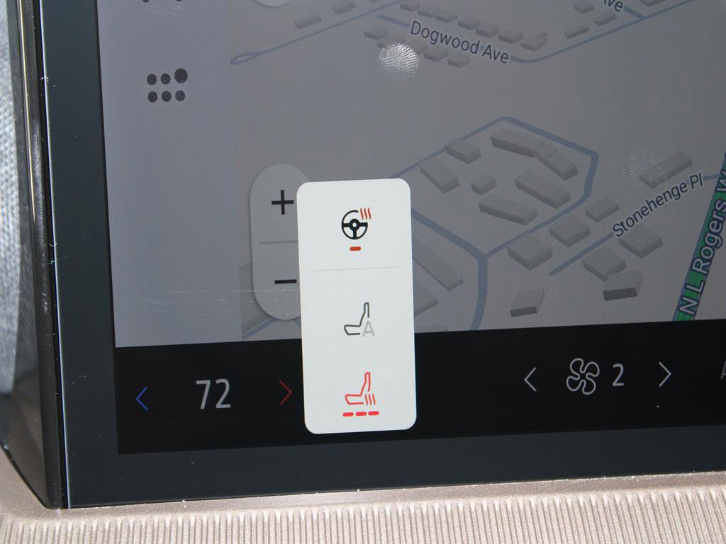 New 2026 Ford Explorer Active w/ Active Comfort Package image 26