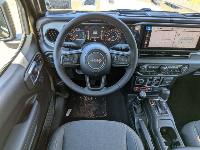 New 2026 Jeep Gladiator Sport AWD/4WD image 13