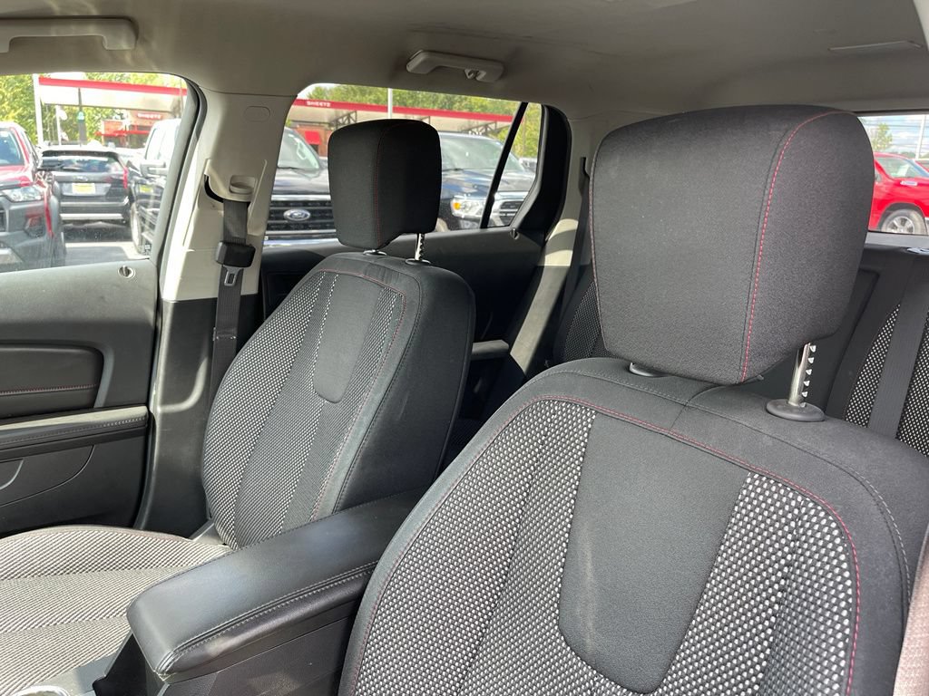 Used 2017 GMC Terrain SLE w/ Driver Alert Package I FWD image 12