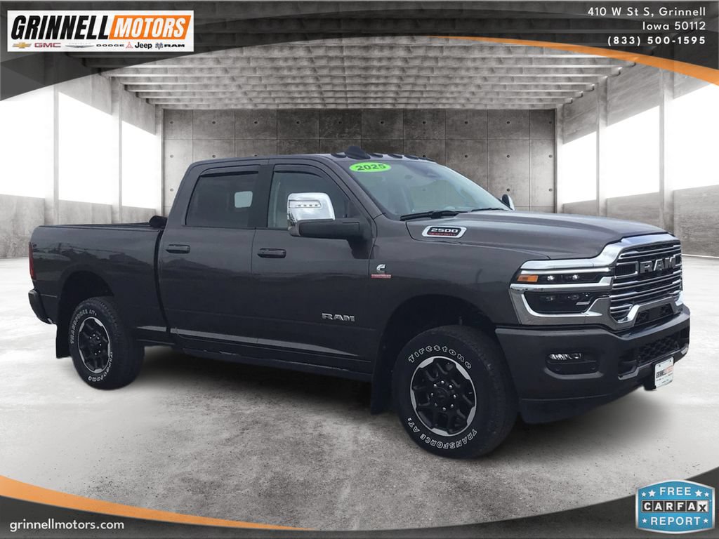 Used 2025 RAM 2500 Laramie AWD/4WD image 3