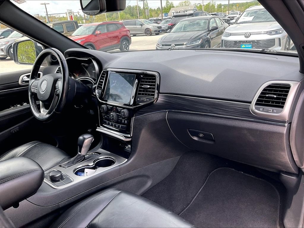 Used 2020 Jeep Grand Cherokee Limited AWD/4WD image 13