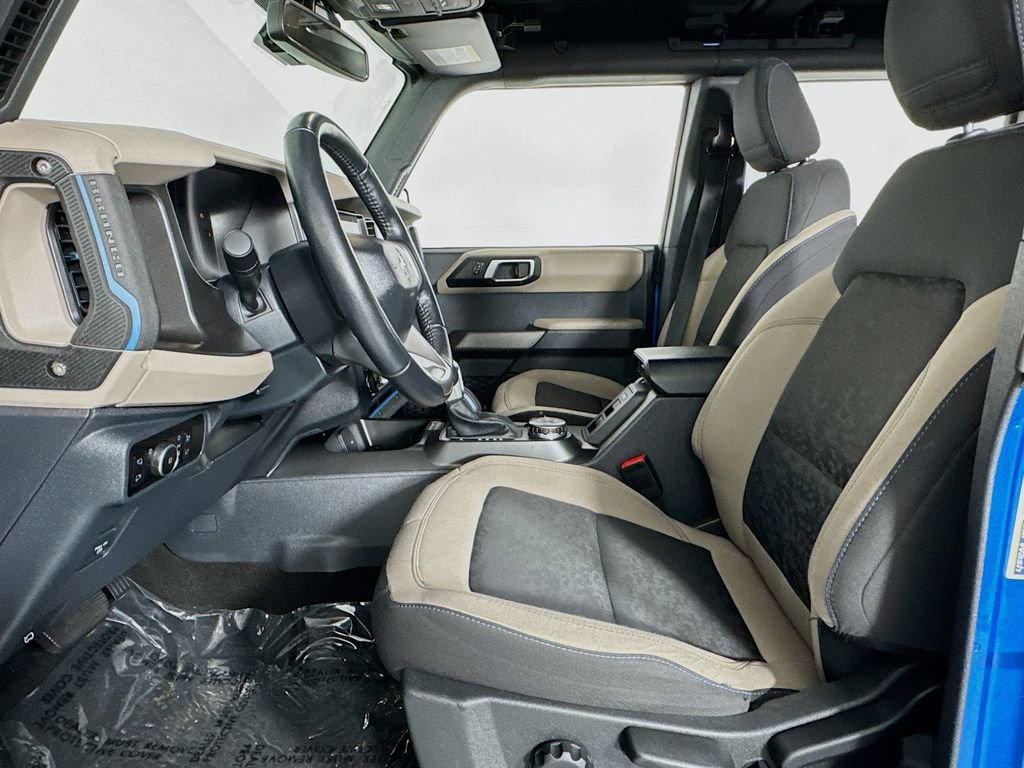 Used 2023 Ford Bronco Wildtrak image 11