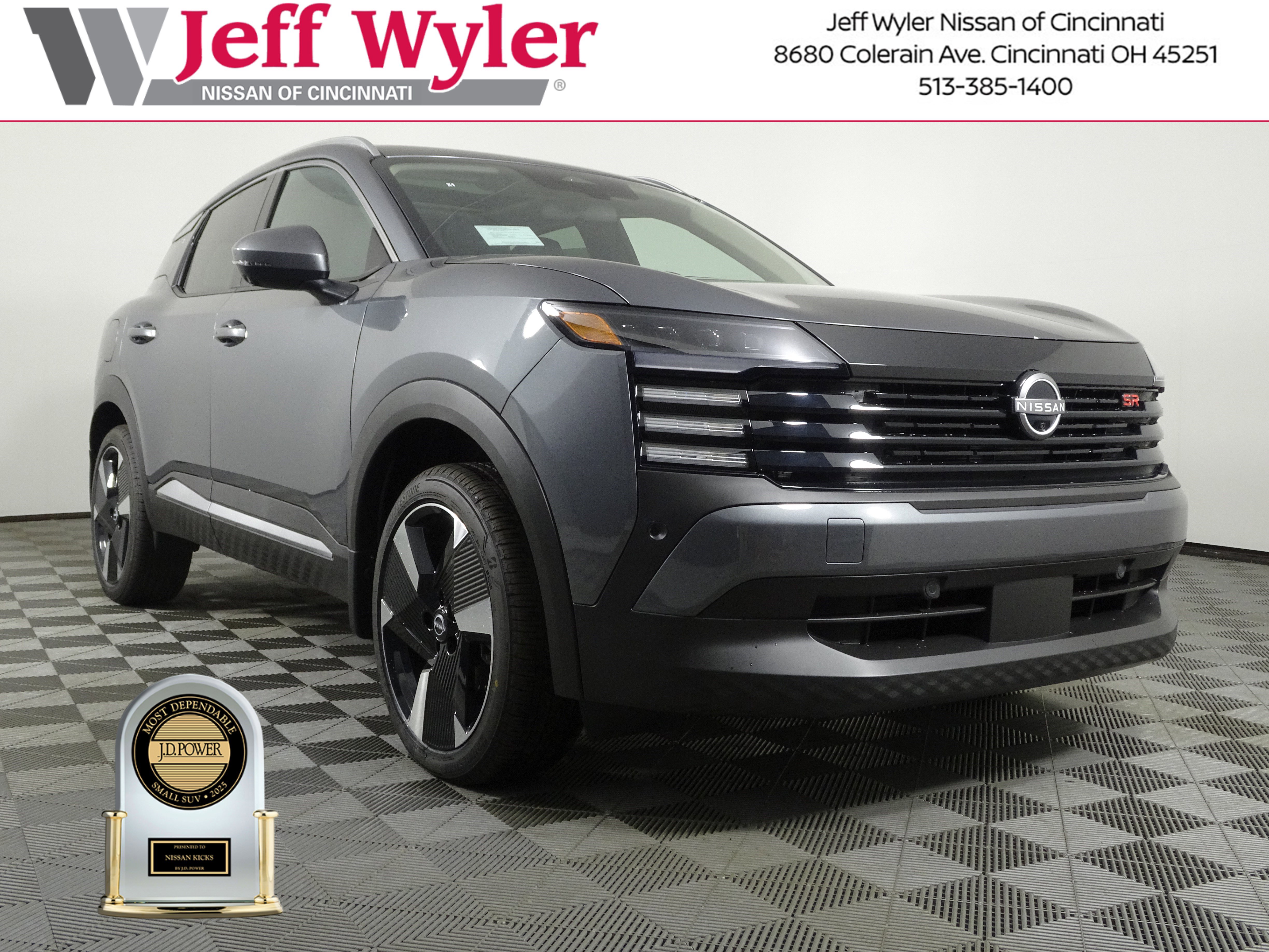 New 2025 Nissan Kicks SR w/ SR Premium Package image 1