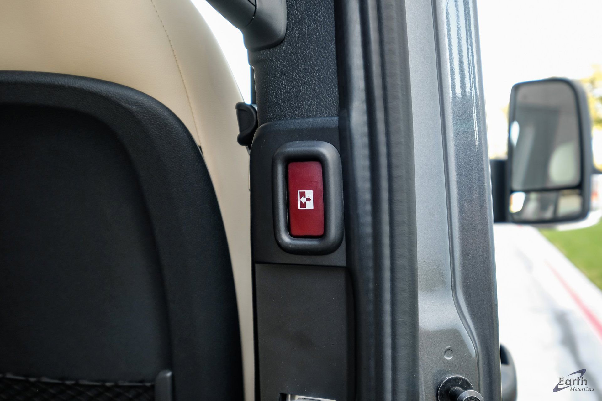 Used 2025 Mercedes-Benz Sprinter 3500 image 68