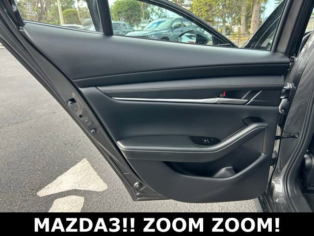 Used 2025 MAZDA MAZDA3 s image 13