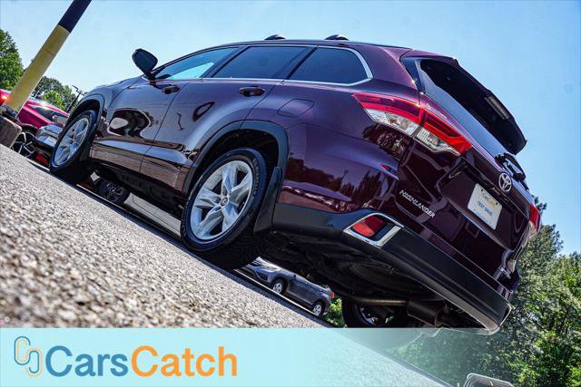 Used 2017 Toyota Highlander Limited Platinum AWD/4WD image 5