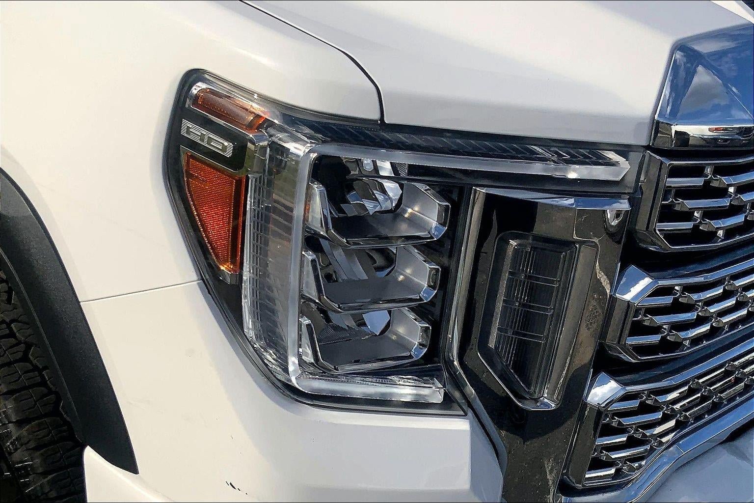 Used 2021 GMC Sierra 2500 Denali w/ Denali Ultimate Package AWD/4WD image 27