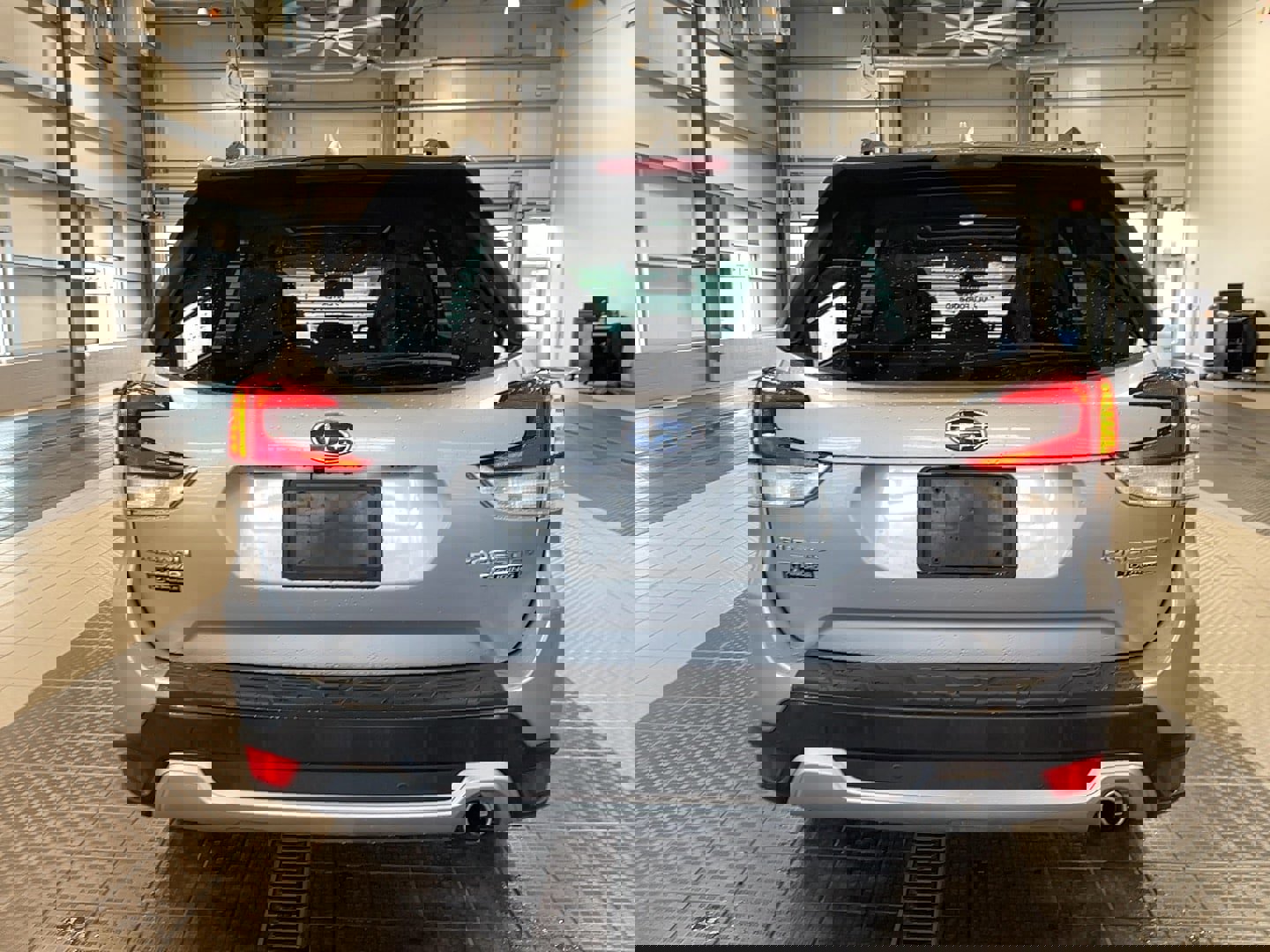 Used 2021 Subaru Forester Touring image 23