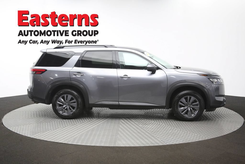 Used 2022 Nissan Pathfinder SV AWD/4WD image 48