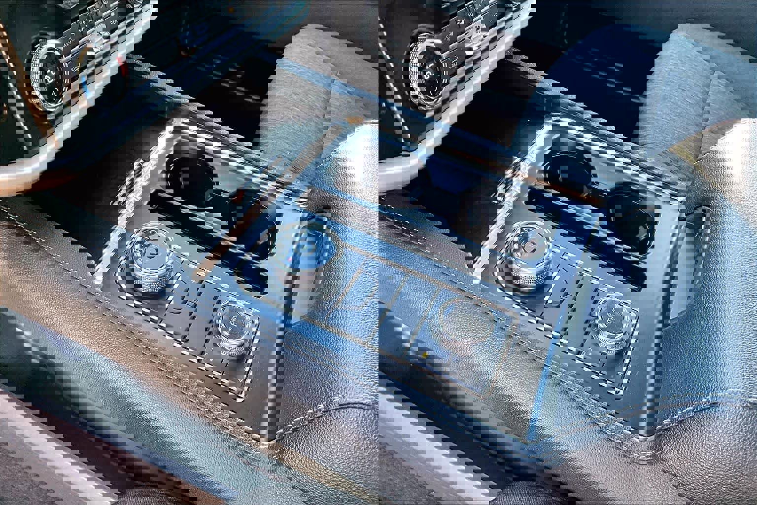 Used 2022 Ford Expedition XLT image 16