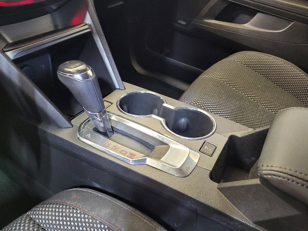 Used 2017 GMC Terrain SLE w/ Technology Package image 26