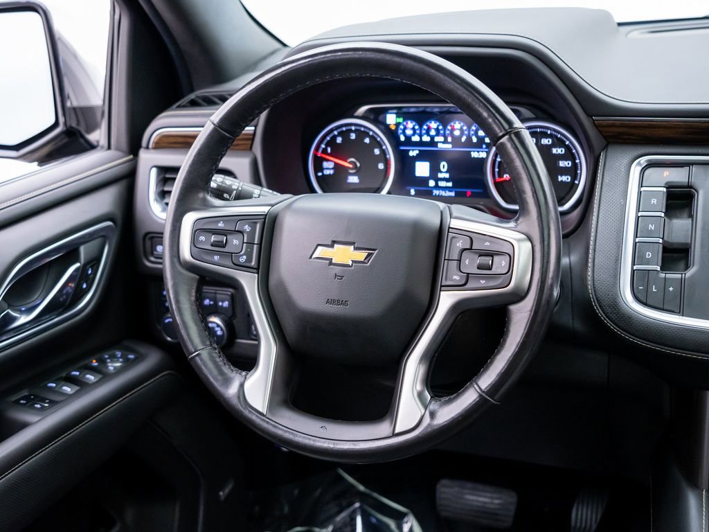 Used 2021 Chevrolet Tahoe Premier w/ Premium Package AWD/4WD image 11