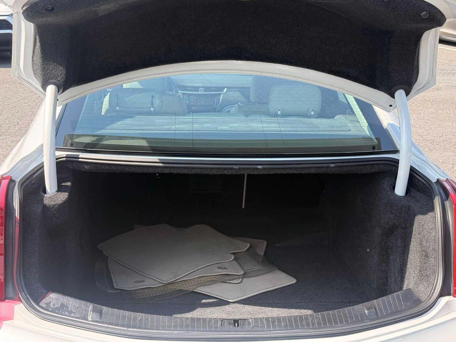 Used 2016 Cadillac XTS Premium image 12