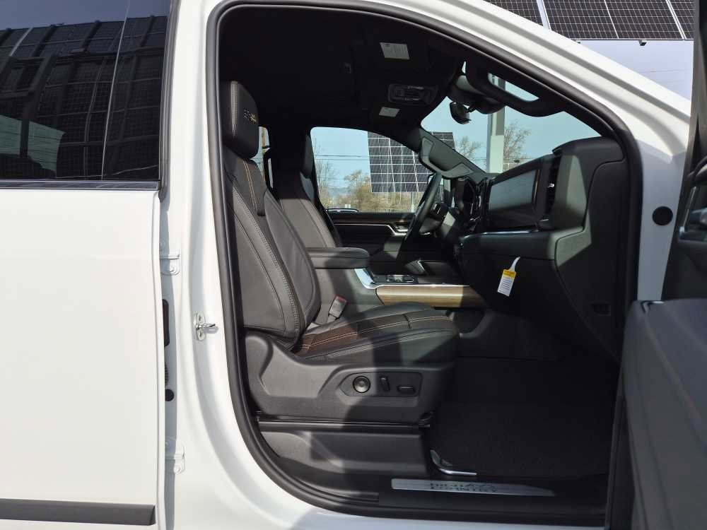 New 2026 Chevrolet Silverado 2500 High Country w/ High Country Premium Package image 15