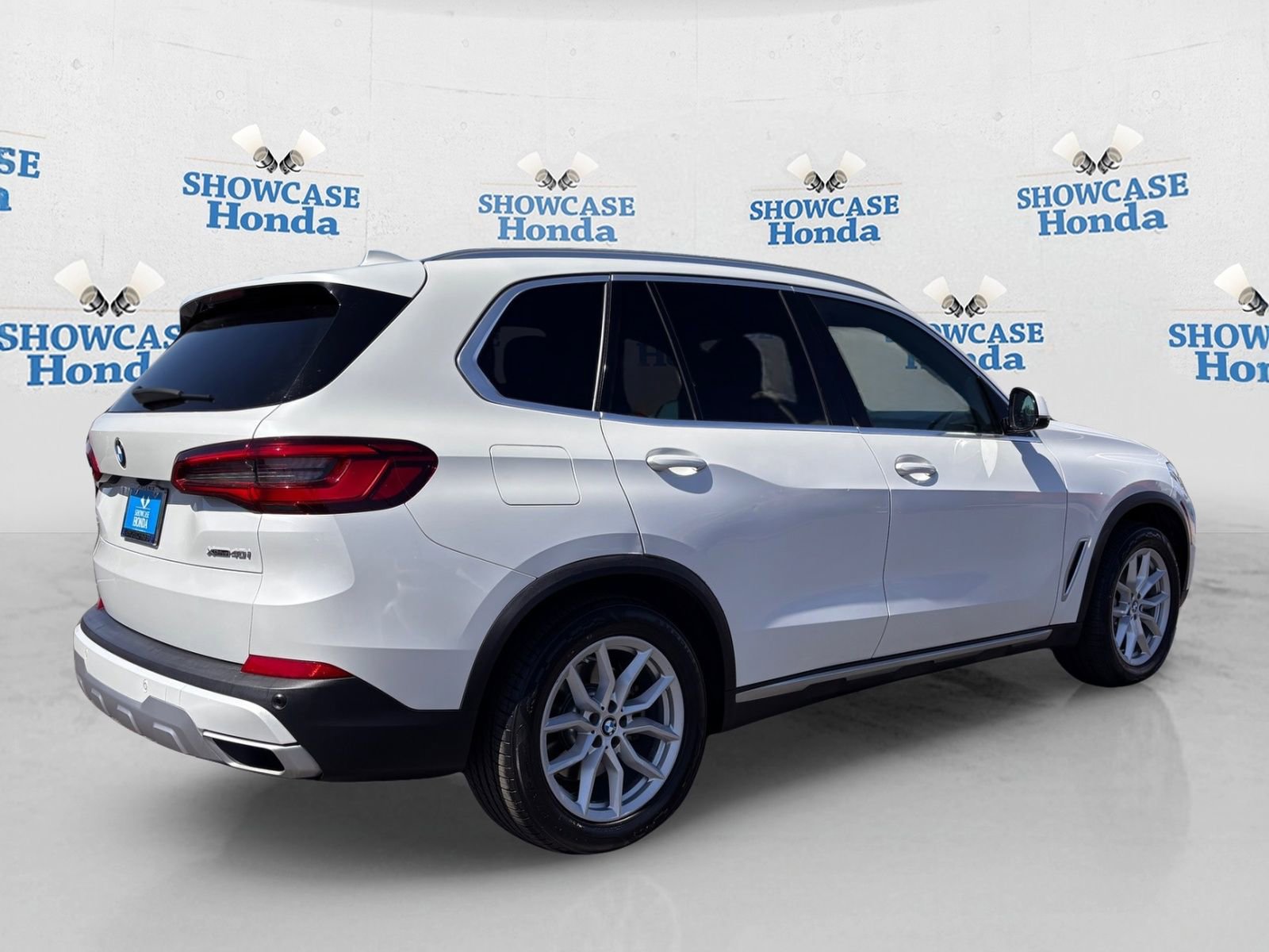 Used 2019 BMW X5 xDrive40i w/ Convenience Package AWD/4WD image 8