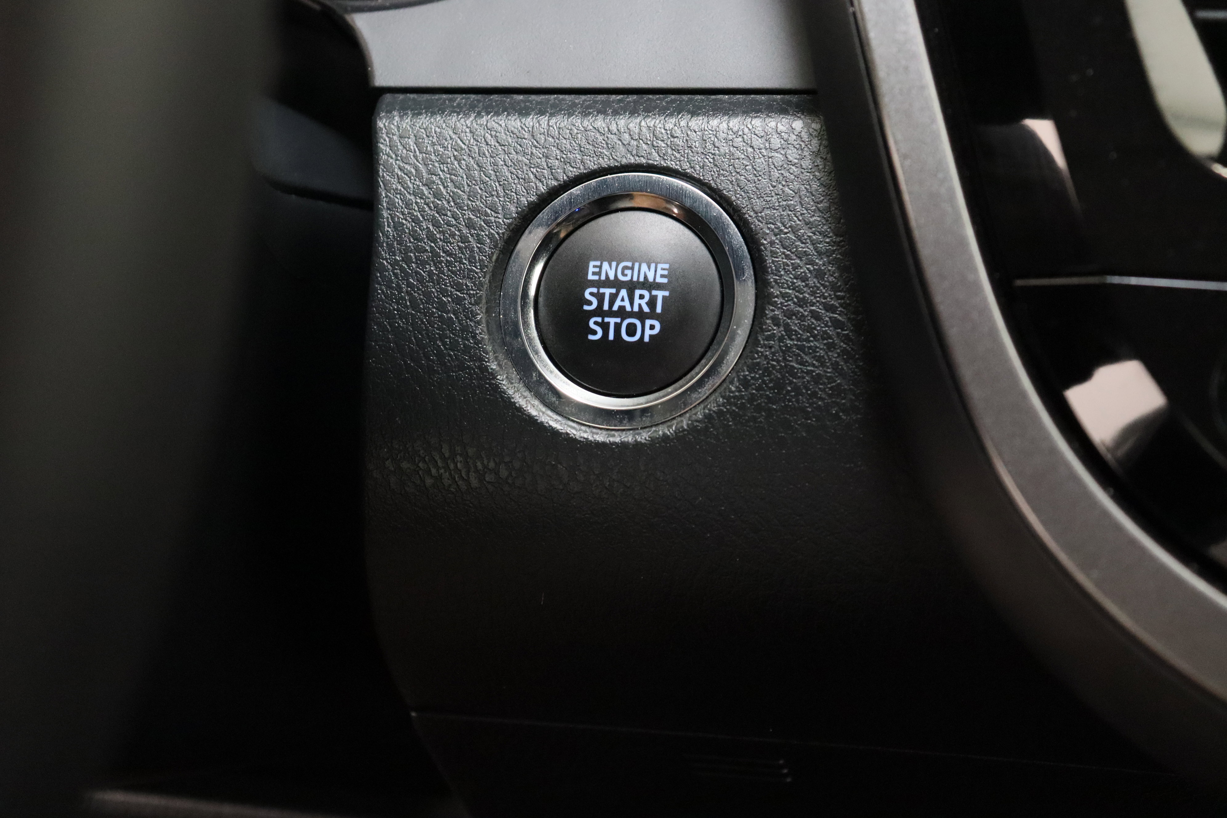 Certified 2023 Toyota Camry SE w/ Convenience Package image 18