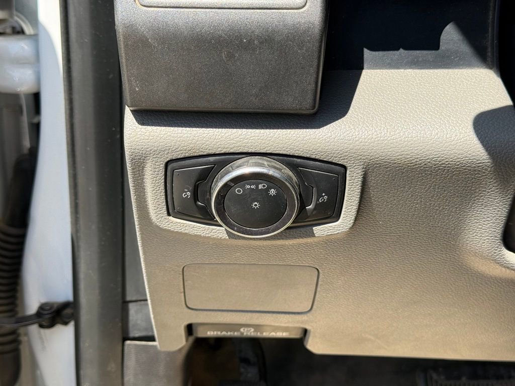 Used 2017 Ford F350 XL w/ Power Equipment Group AWD/4WD image 18