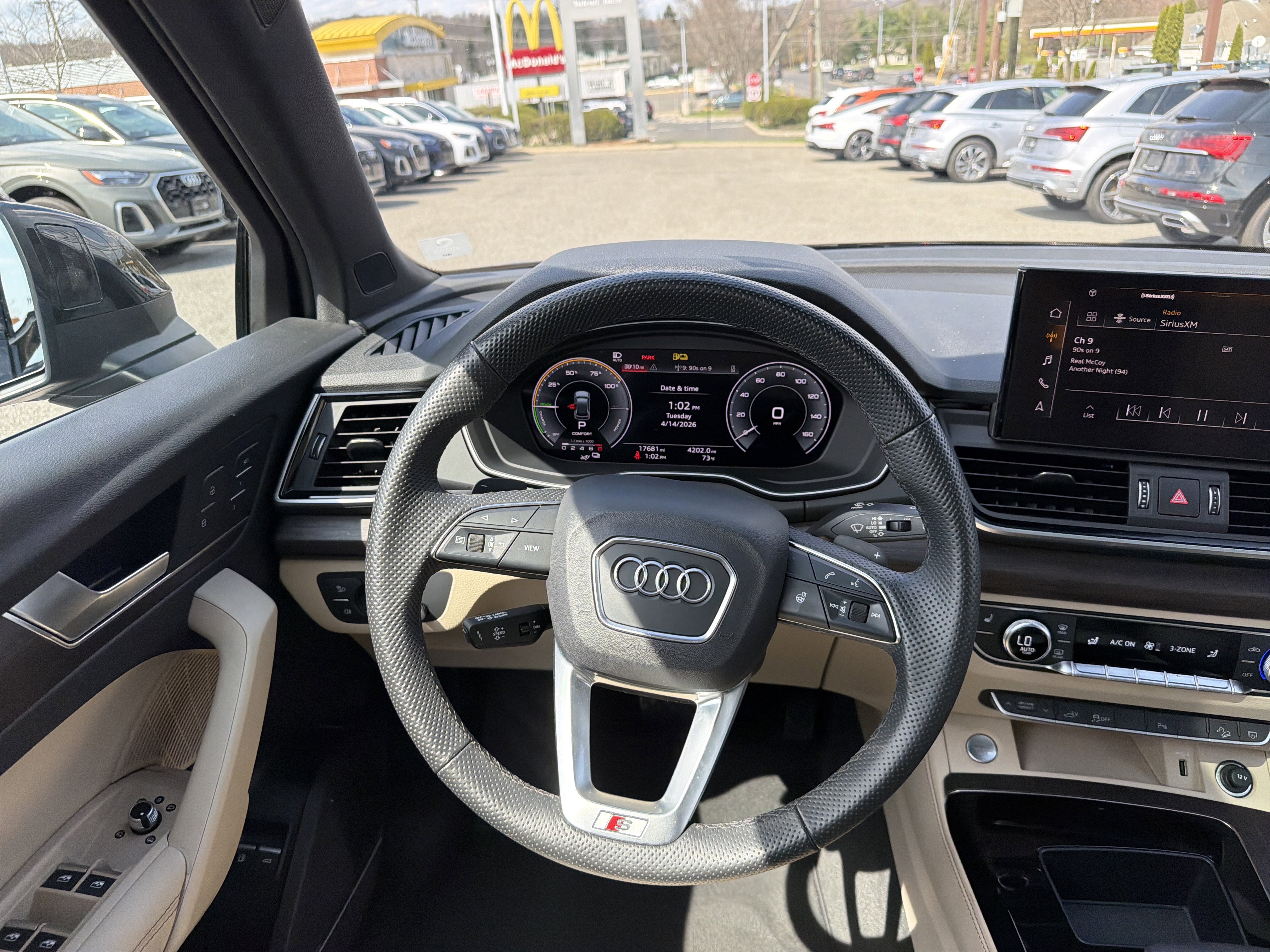 Certified 2024 Audi Q5 e Premium Plus AWD/4WD image 9