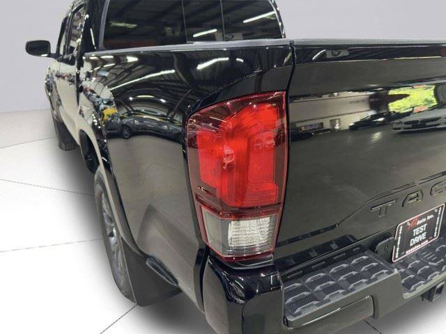 Used 2023 Toyota Tacoma SR5 RWD image 69