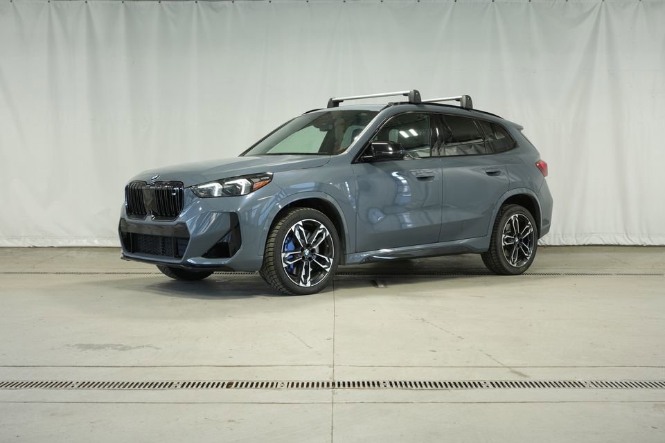 Used 2025 BMW X1 M35i w/ Premium Package image 1
