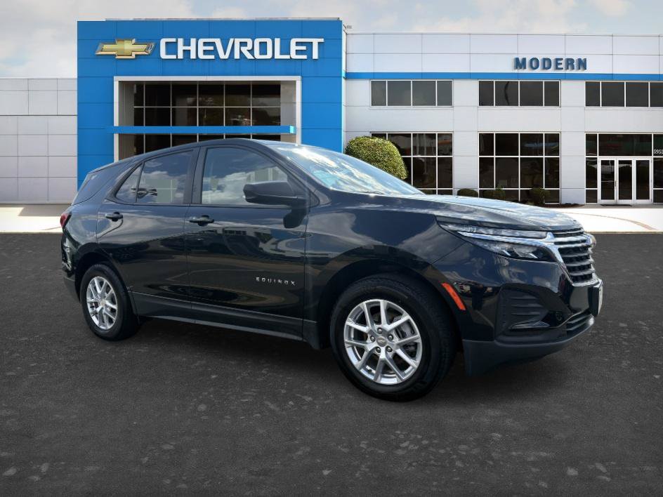 Certified 2024 Chevrolet Equinox LS w/ LS Convenience Package FWD image 6