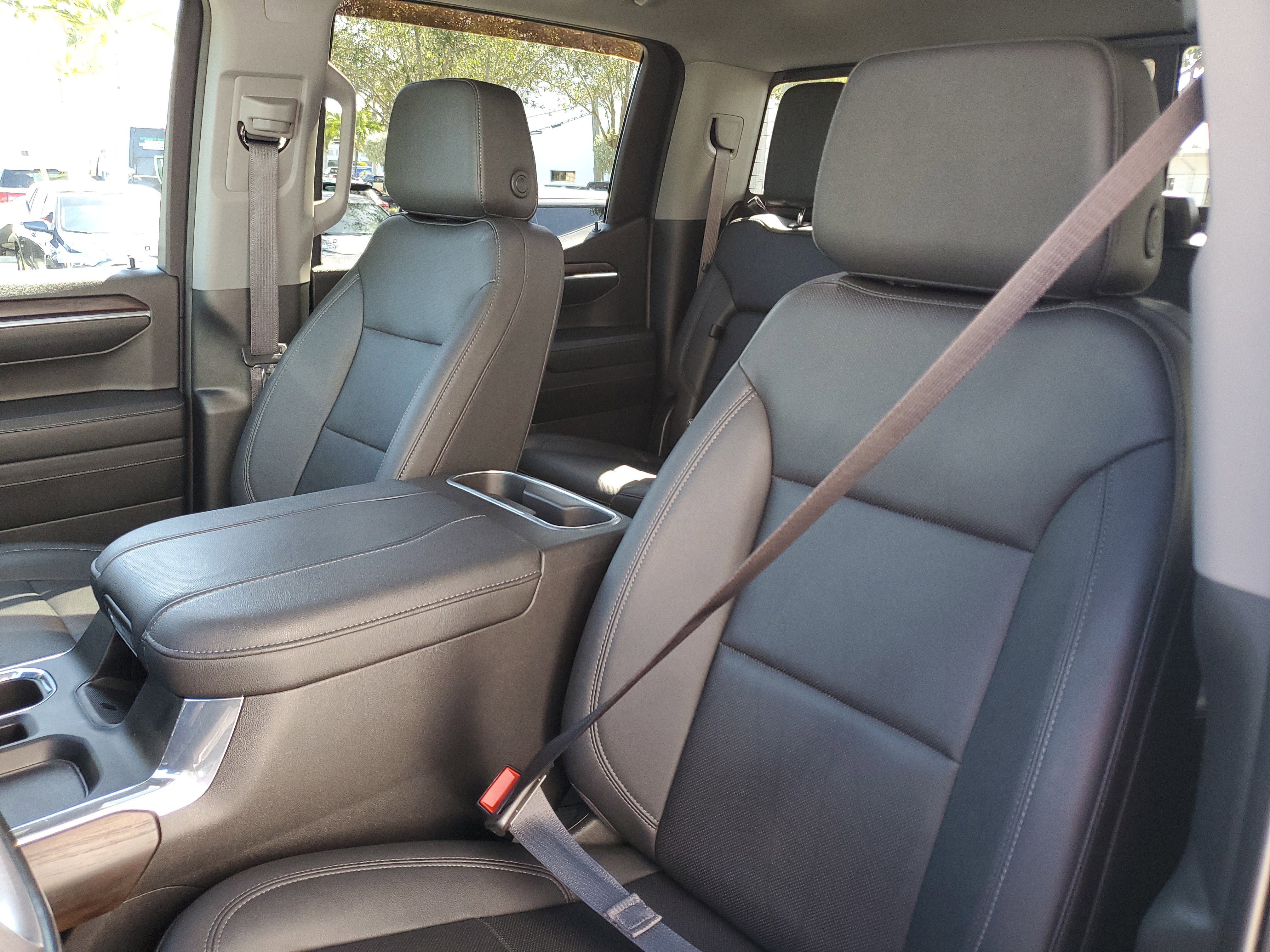 Used 2023 GMC Sierra 1500 SLT w/ SLT Premium Package image 21