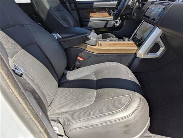 Used 2018 Land Rover Range Rover HSE AWD/4WD image 22