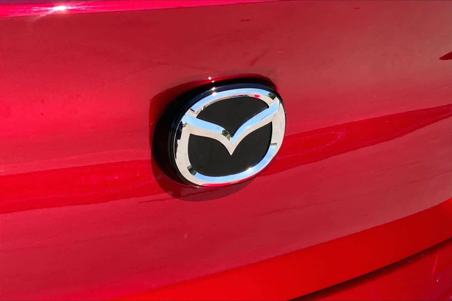 Used 2025 MAZDA MAZDA3 s image 30