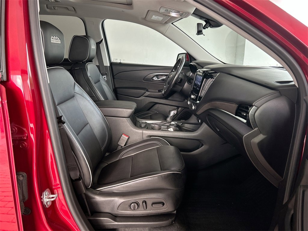 Used 2021 Chevrolet Traverse High Country w/ LPO, Floor Liner Package image 36