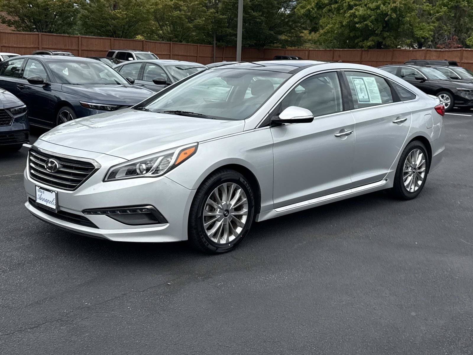 Used 2015 Hyundai Sonata Limited w/ Option Group 05 FWD image 20