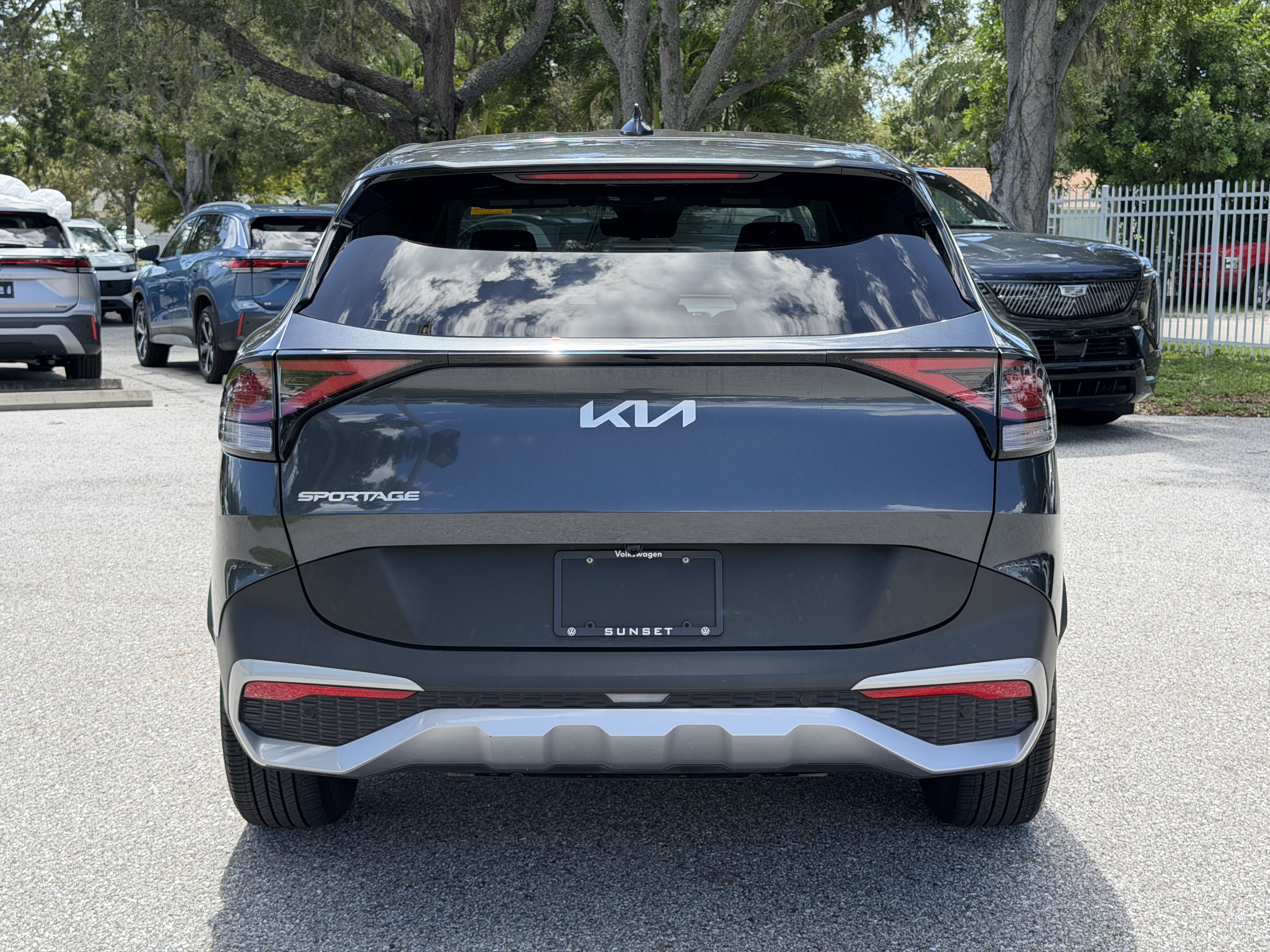 Used 2023 Kia Sportage EX FWD image 6