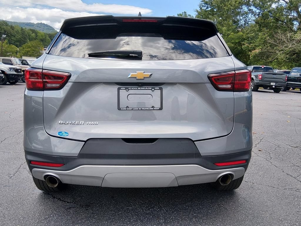 Used 2025 Chevrolet Blazer LT AWD/4WD image 5