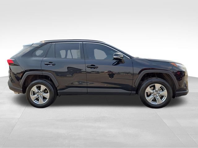 Used 2024 Toyota RAV4 XLE AWD/4WD image 16