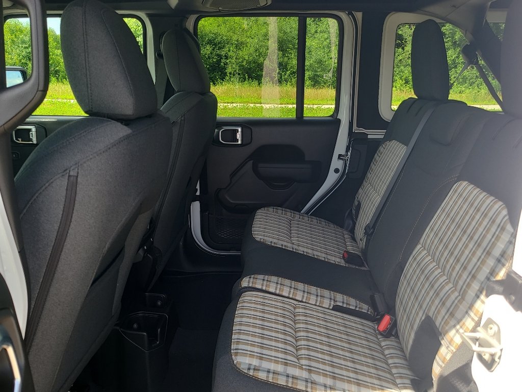 New 2026 Jeep Wrangler Unlimited Sport AWD/4WD image 34