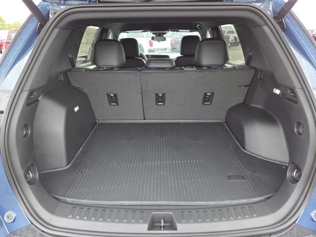 New 2027 Chevrolet Equinox LT w/ Convenience Package II FWD image 18