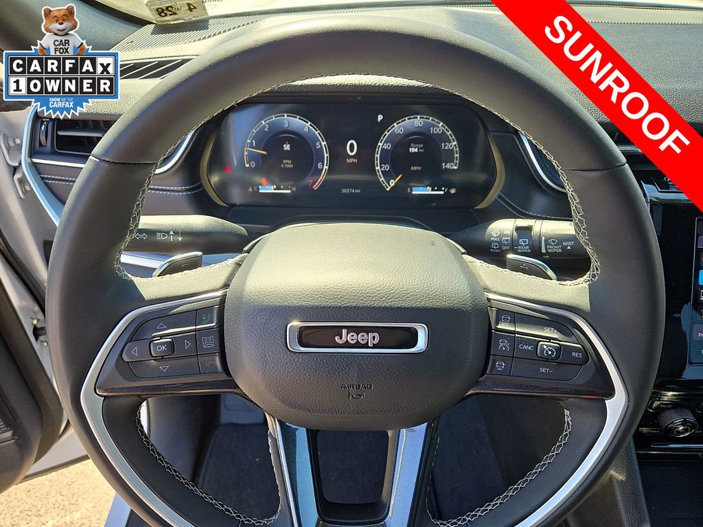 Used 2023 Jeep Grand Cherokee Altitude AWD/4WD image 19