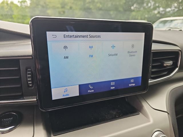Used 2022 Ford Explorer XLT w/ Equipment Group 202A RWD image 18