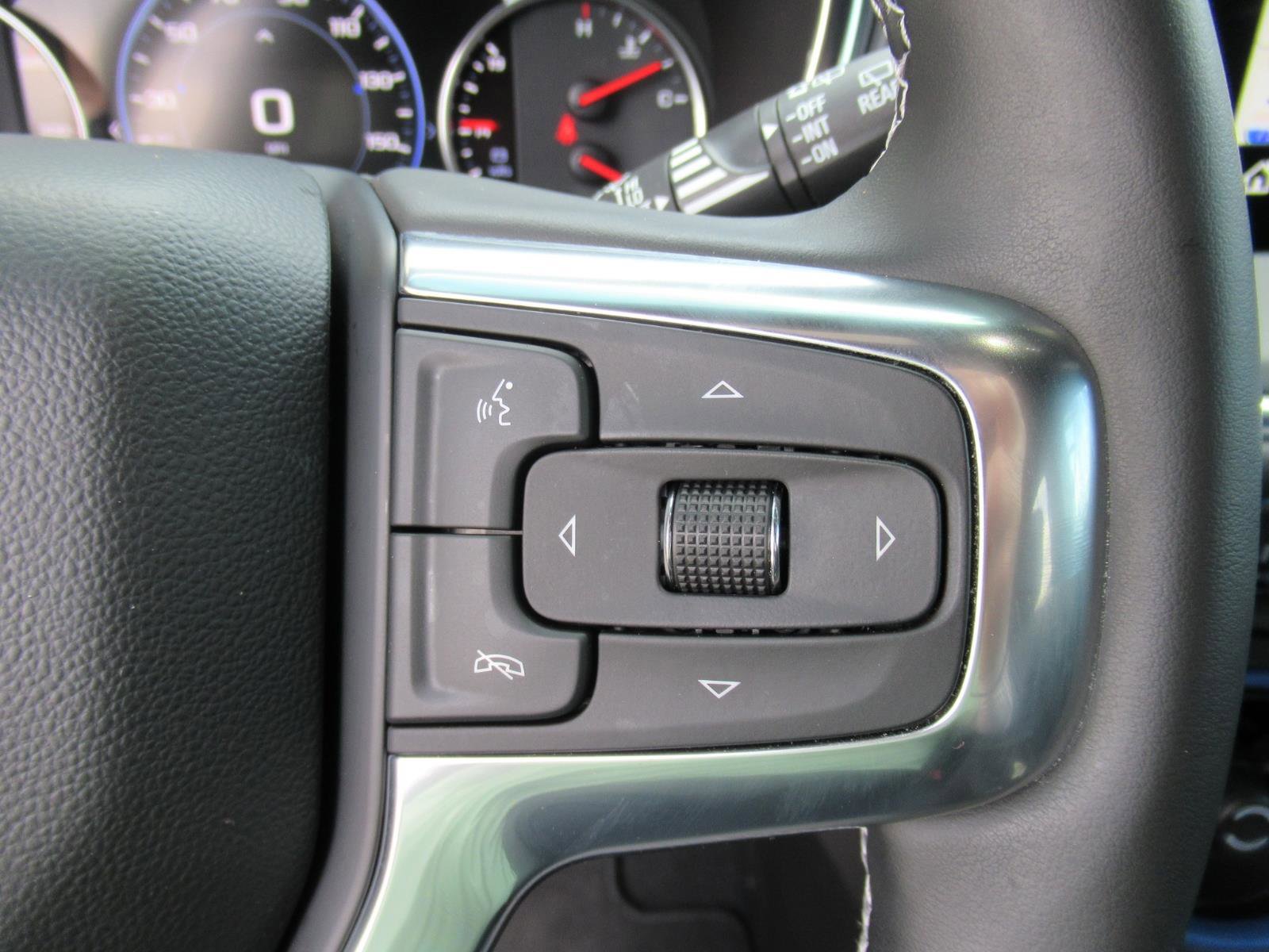 Used 2024 Chevrolet Blazer RS w/ Driver Confidence II Package image 25