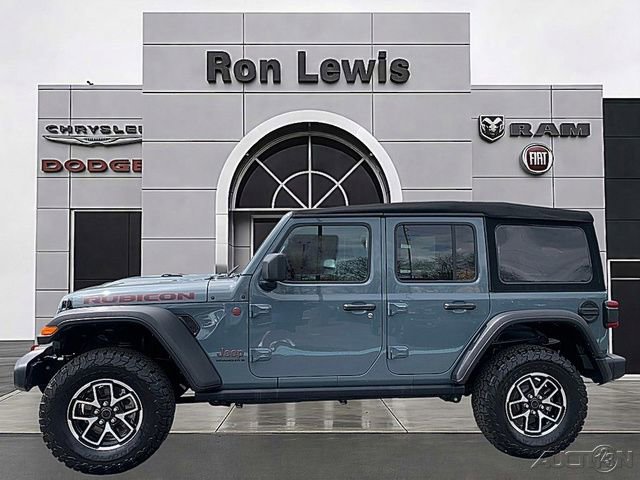 Used 2024 Jeep Wrangler Unlimited Rubicon w/ Convenience Group image 1