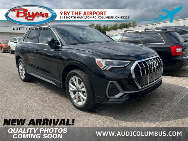 Used 2025 Audi Q3 2.0T Premium w/ Convenience Package