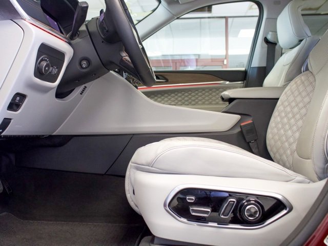 Certified 2022 Jeep Grand Cherokee Summit image 9