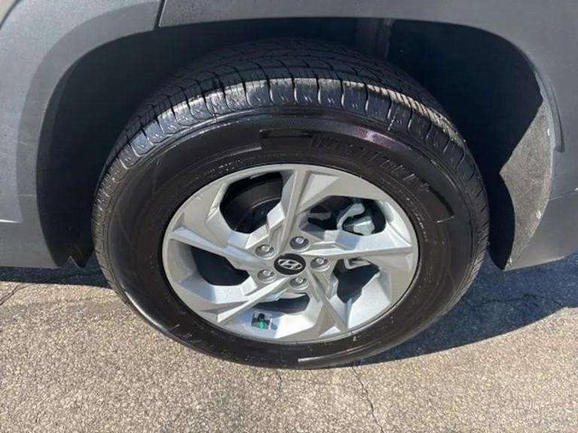Used 2024 Hyundai Tucson SEL image 11