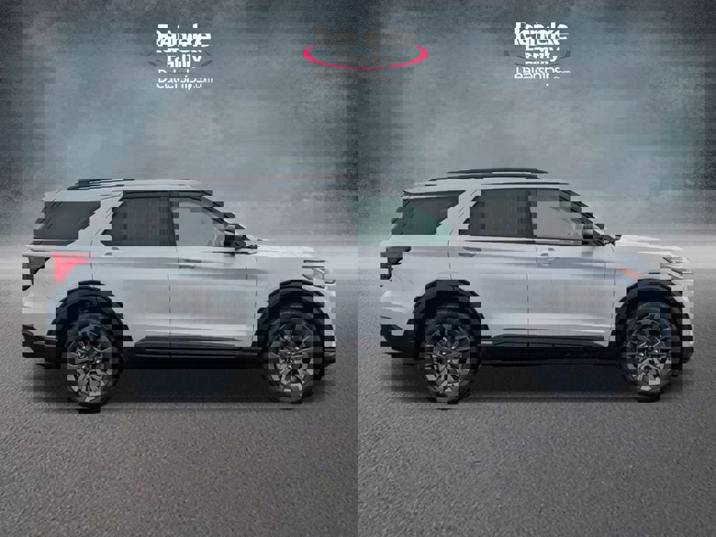 New 2026 Ford Explorer ST w/ Sun And Sound Package image 4