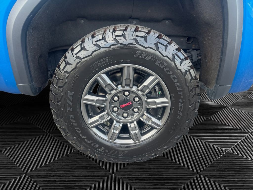 Used 2024 GMC Sierra 1500 AT4X AWD/4WD image 14
