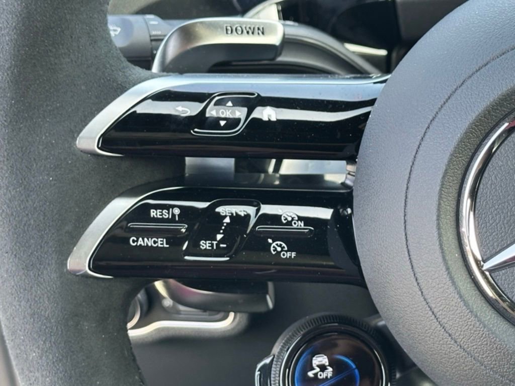 New 2025 Mercedes-Benz GLA 35 AMG 4MATIC image 22
