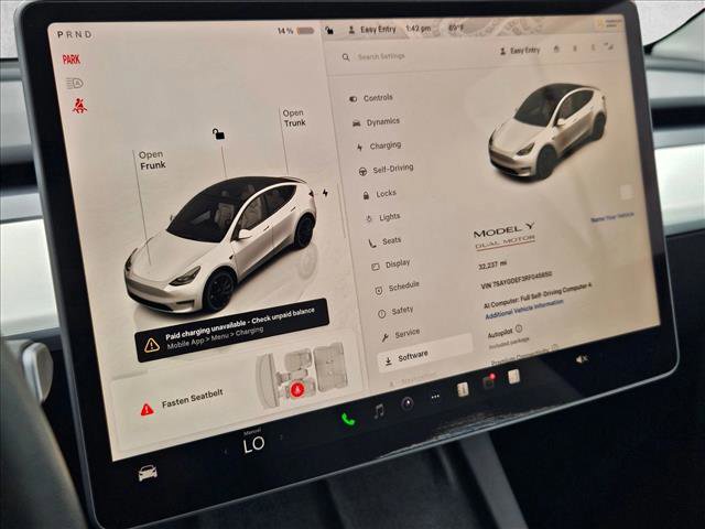 Used 2024 Tesla Model Y Performance image 11